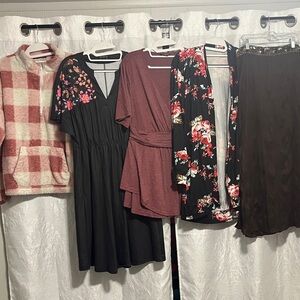 Worthington Black Midi Skirt